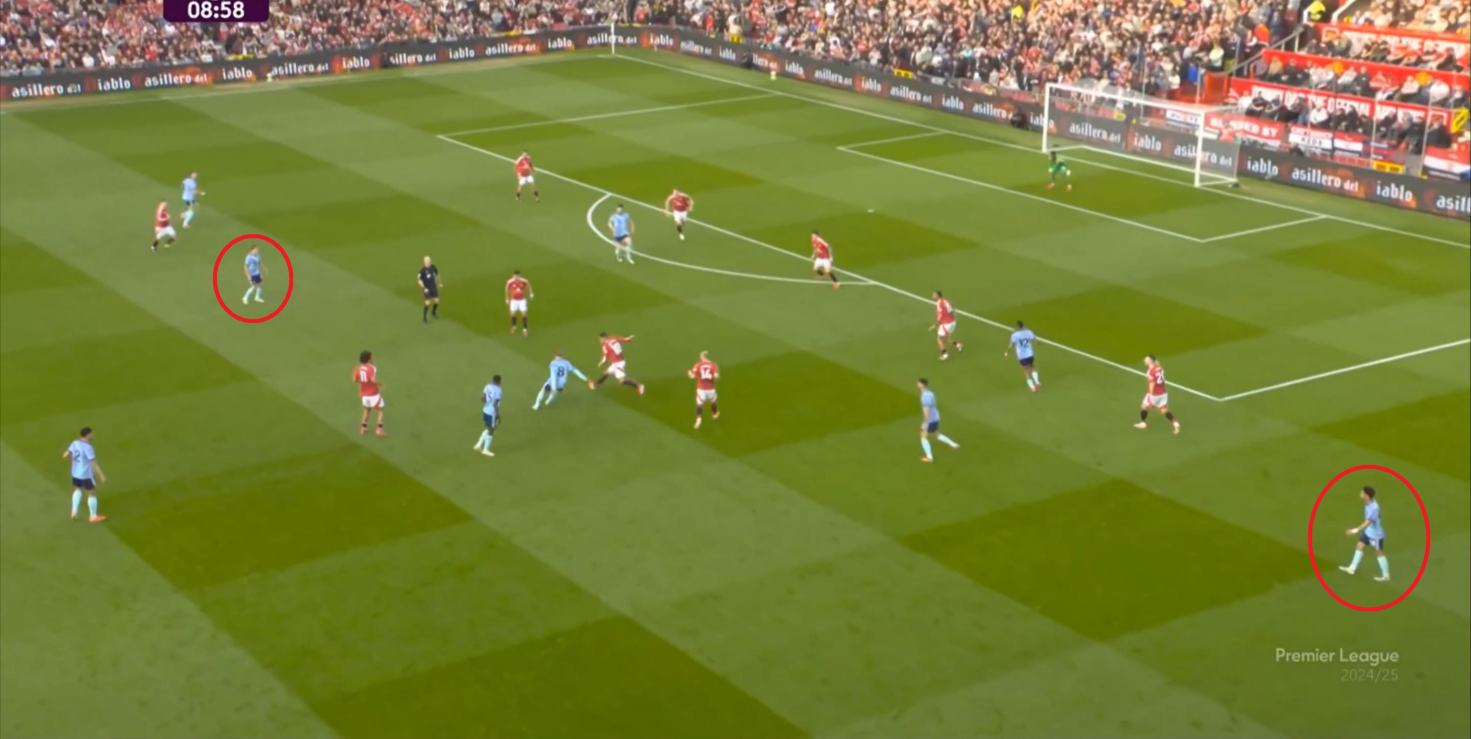 曼联平局巴恩斯利，连续八轮不败