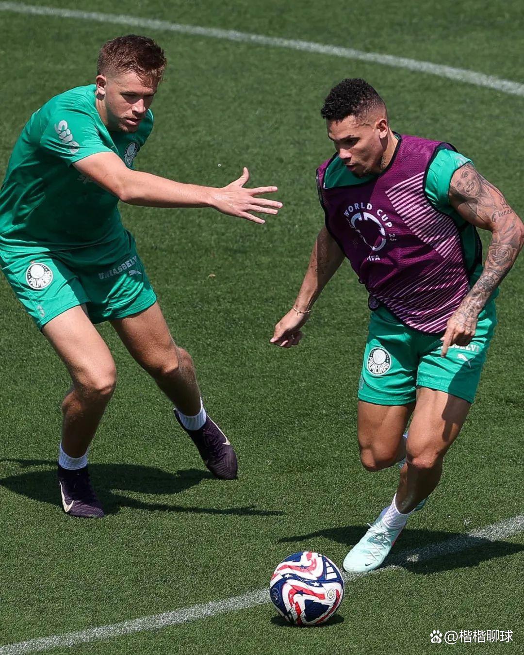  全明星赛战况：拜仁慕尼黑防线稳固，波尔图进攻受阻，辛纳成最佳